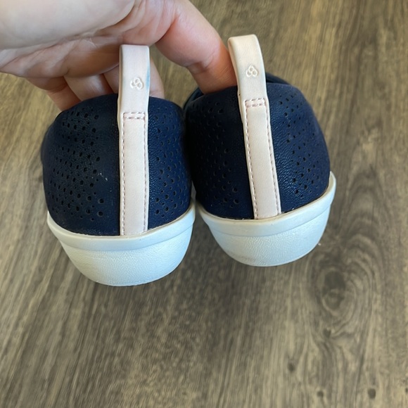 Clarks flat - Picture 4 of 7